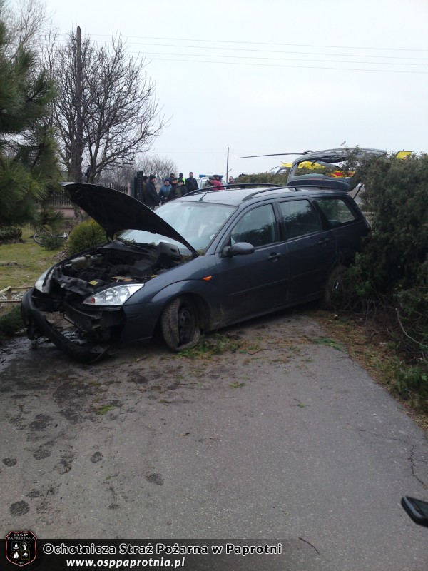 Wypadek drogowy w Lisicach