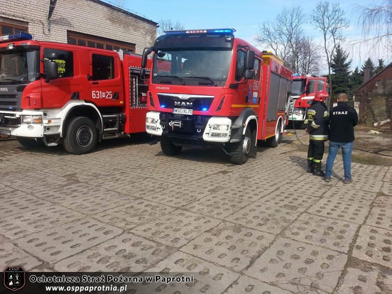Pożar opuszczonych  garaży