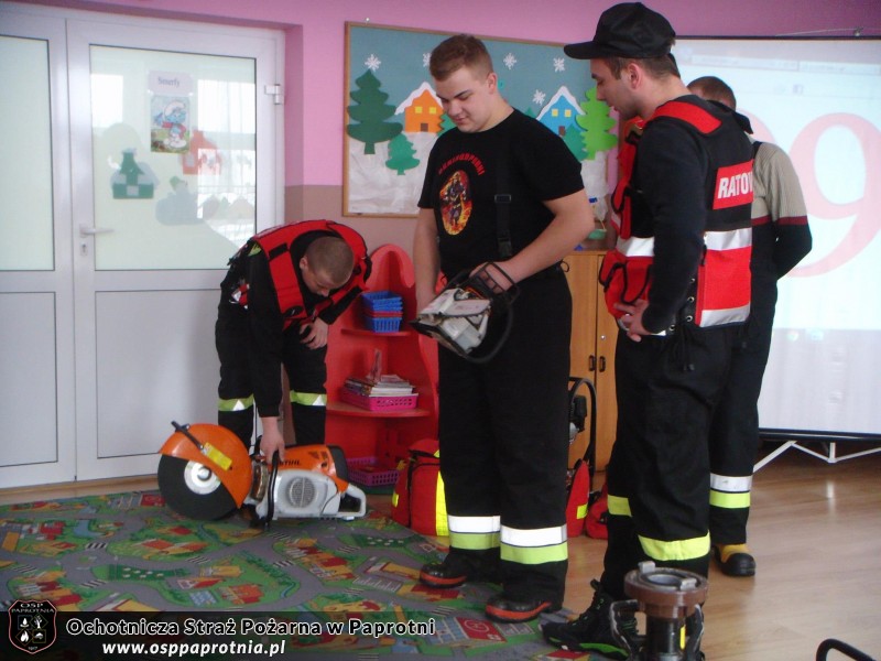 OSP Paprotnia w przedszkolu integracyjnym