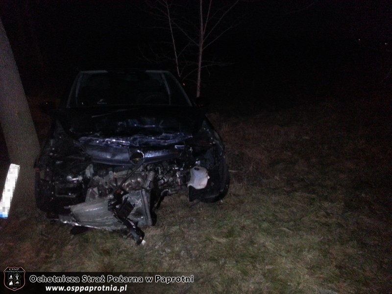 Wypadek drogowy w Chrzczanach