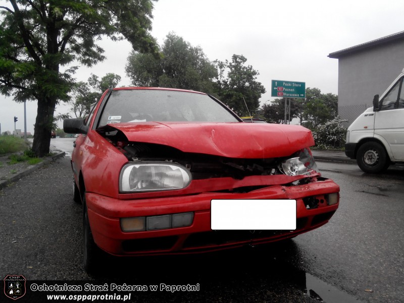 Kolizja drogowa w Topołowej